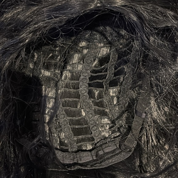 Black synthetic hair crimp style Curly Wig - Picture 6 of 16